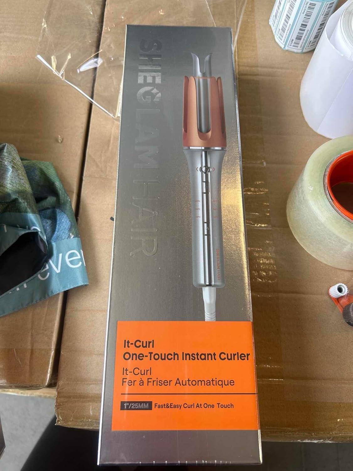 SHEGLAM Automatic Curling Iron 1¼" – 3 Temps, Fast Heating, 2-Way Rotation, Auto Shut-Off Hair Styling مكواة تجعيد شعر SHEGLAM أوتوماتيكية 1¼" – 3 درجات حرارة، تسخين سريع، دوران ثنائي، إيقاف تلقائي لتصفيف الشعر